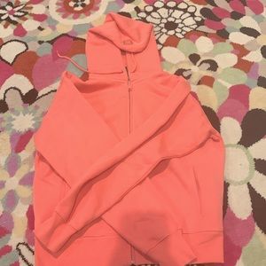 ARITZIA ZIP UP SWEATSHIRT SUPER WORLD